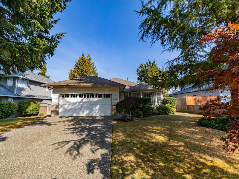 22107 46th Avenue, Langley BC V2Z 1A4