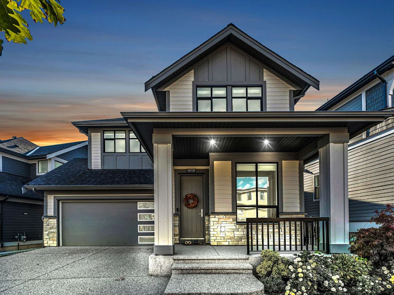 16728 Edgewood Drive, Surrey BC