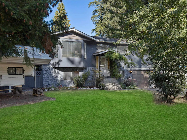 20285 42 Avenue, Langley, BC, V3A 3A6