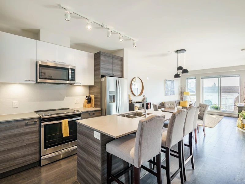 515 - 13963 105th Boulevard, Surrey BC