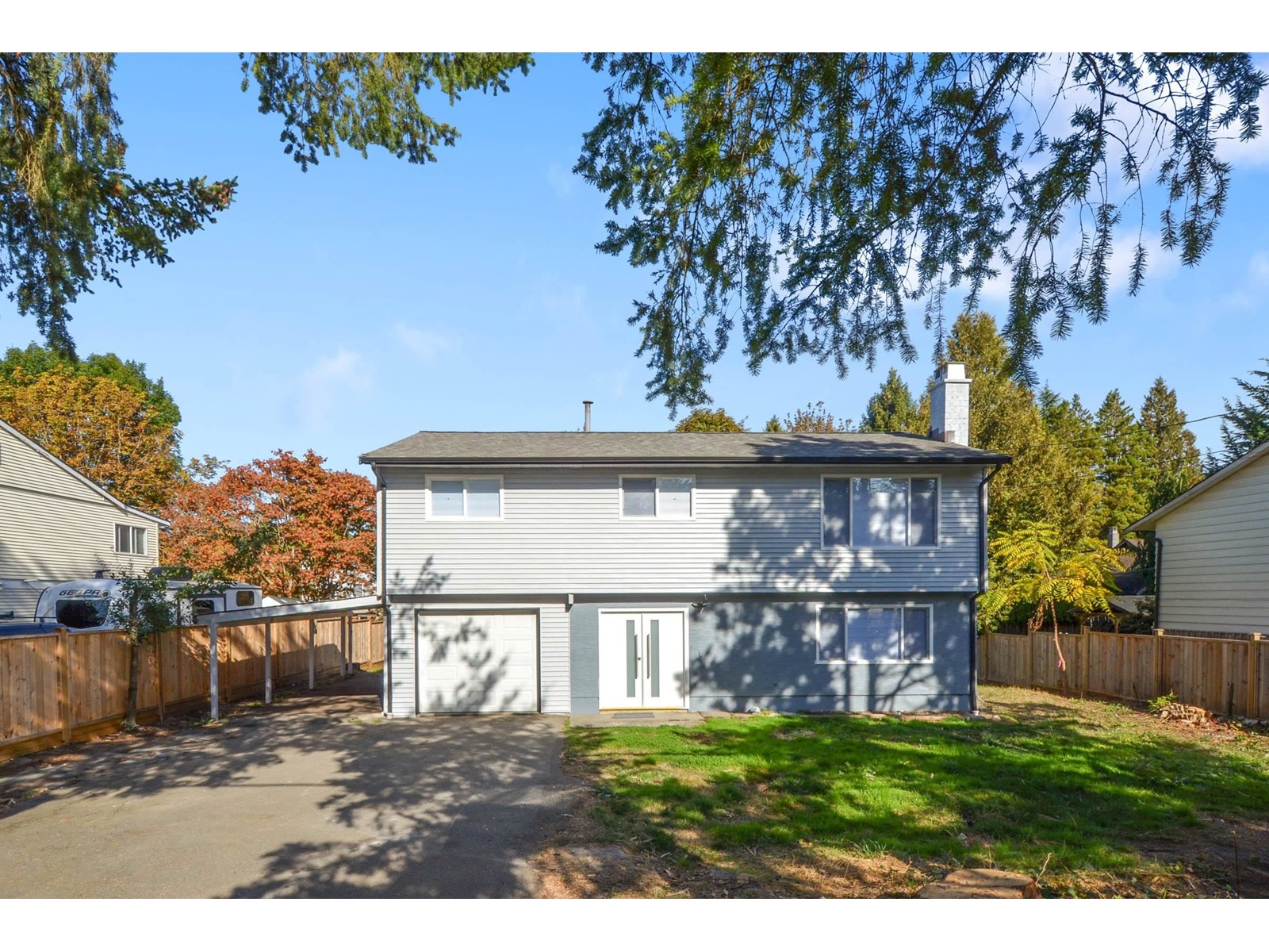 19877 48 Avenue, Surrey, BC, V3A 3L2