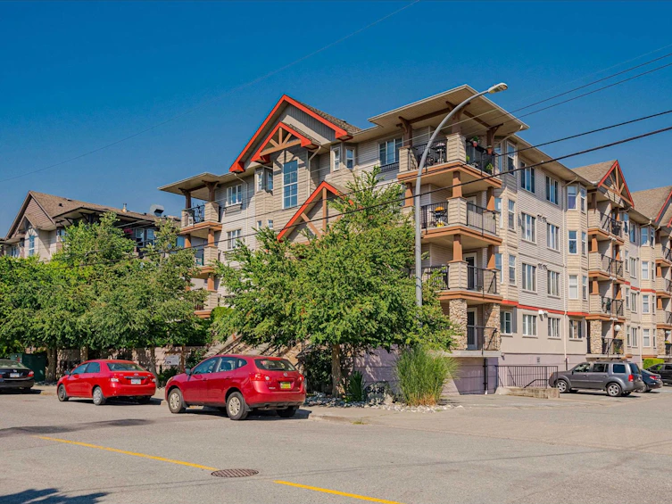 412-5438 198 Street, Langley, BC, V3A 1G2