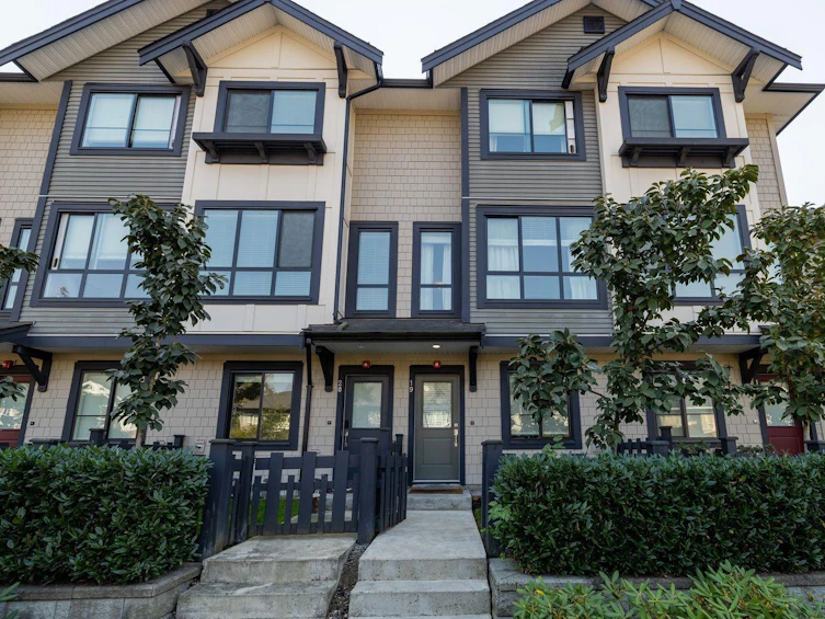 19-8570 204 Street, Langley, BC, V2Y 0T9