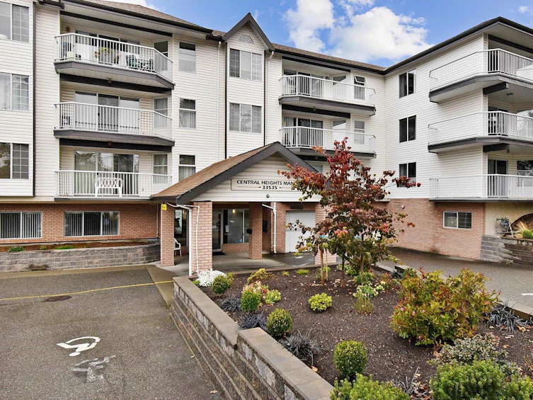 311-33535 King Road, Abbotsford, BC, V2S 6Z5