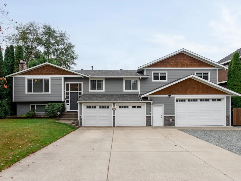 4855 201st Street, Langley BC V3A 5V6