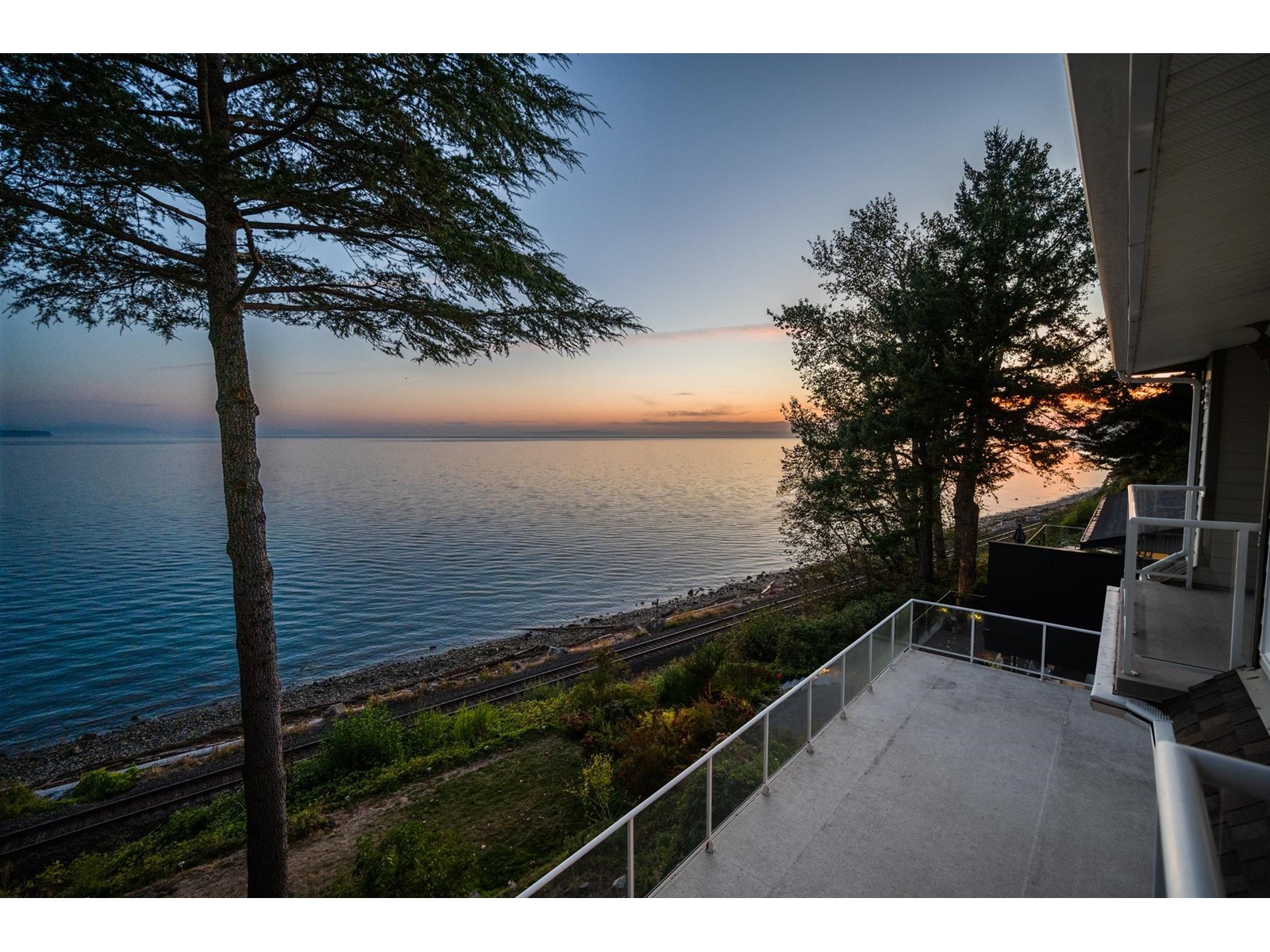 14420 Marine Drive, Surrey, BC, V4B 1B3