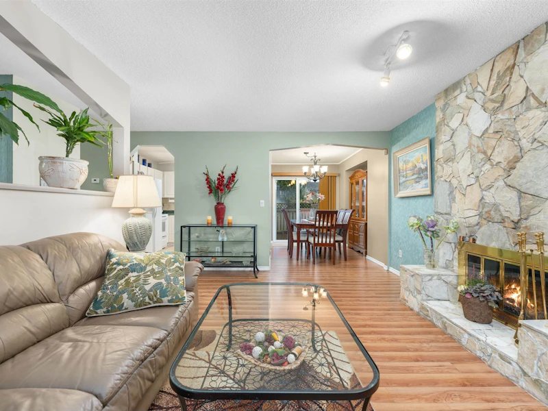 13260 64a Avenue, Surrey BC V3W 7H9