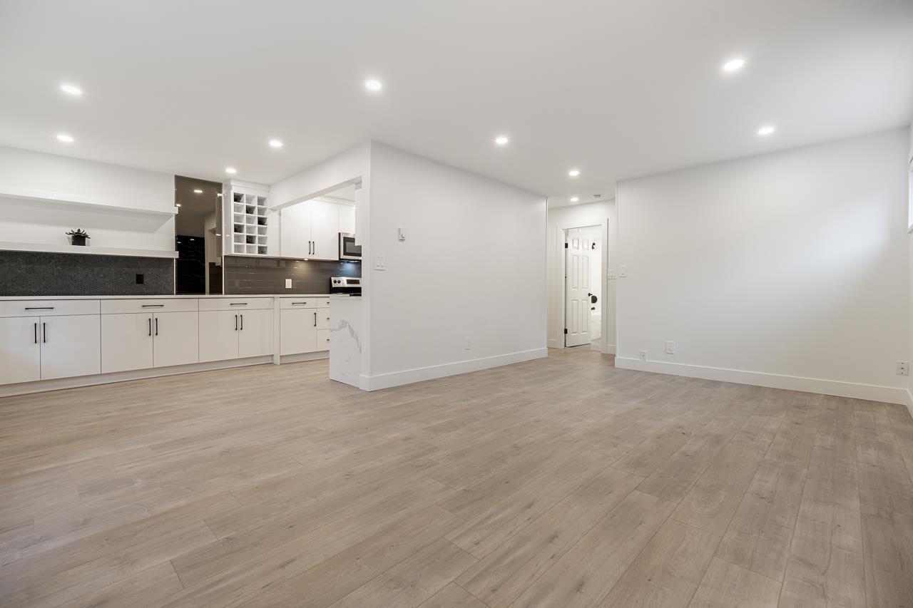 102-1473 Blackwood Street, Surrey, BC, V4B 3V6