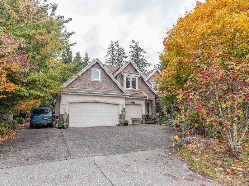 5728 136b Street, Surrey BC V3X 3R2