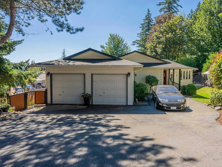 34386 Fraser Street, Abbotsford, BC, V2S 6T8
