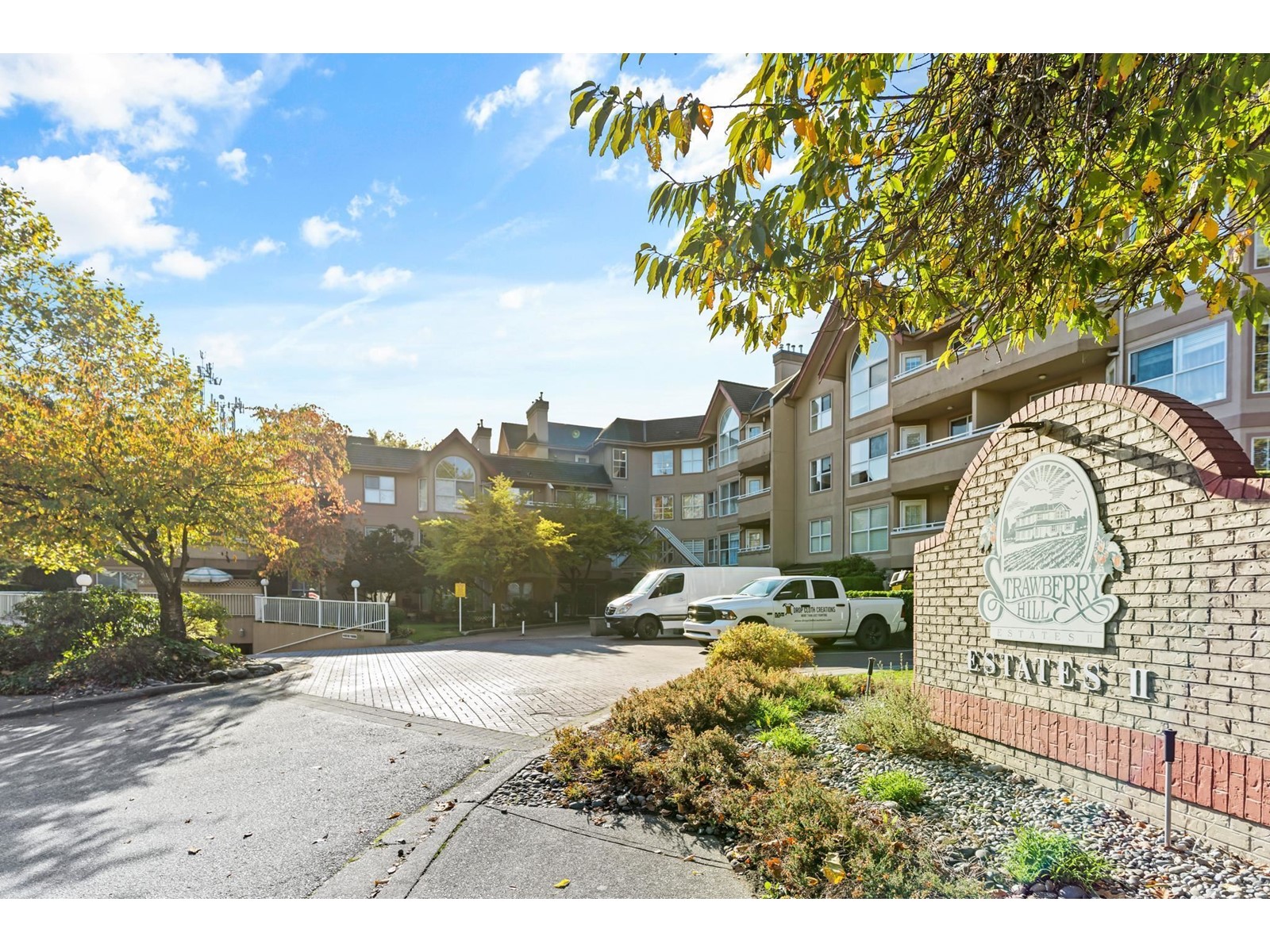 310-7435 121a Street, Surrey, BC, V3W 0W8