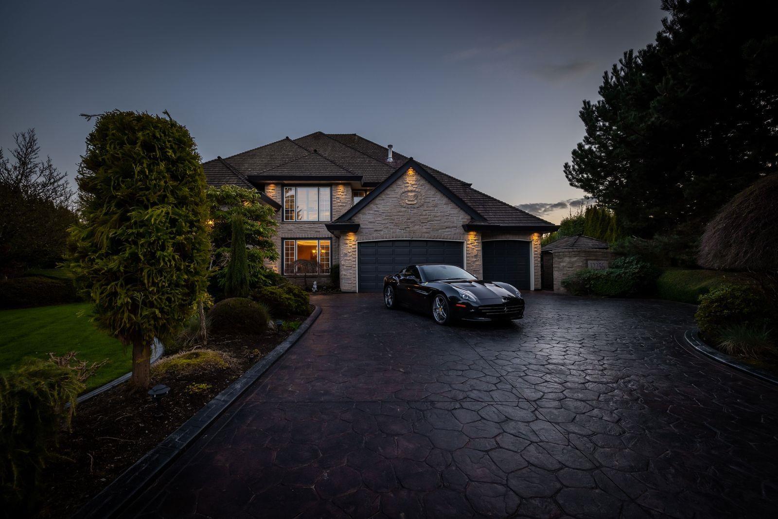 12256 57 Avenue, Surrey, BC, V3X 3H7