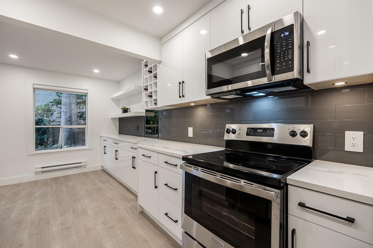 102-1473 Blackwood Street, Surrey, BC, V4B 3V6