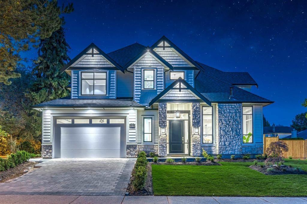 1988 143a Street, Surrey, BC, V4A 7Y8