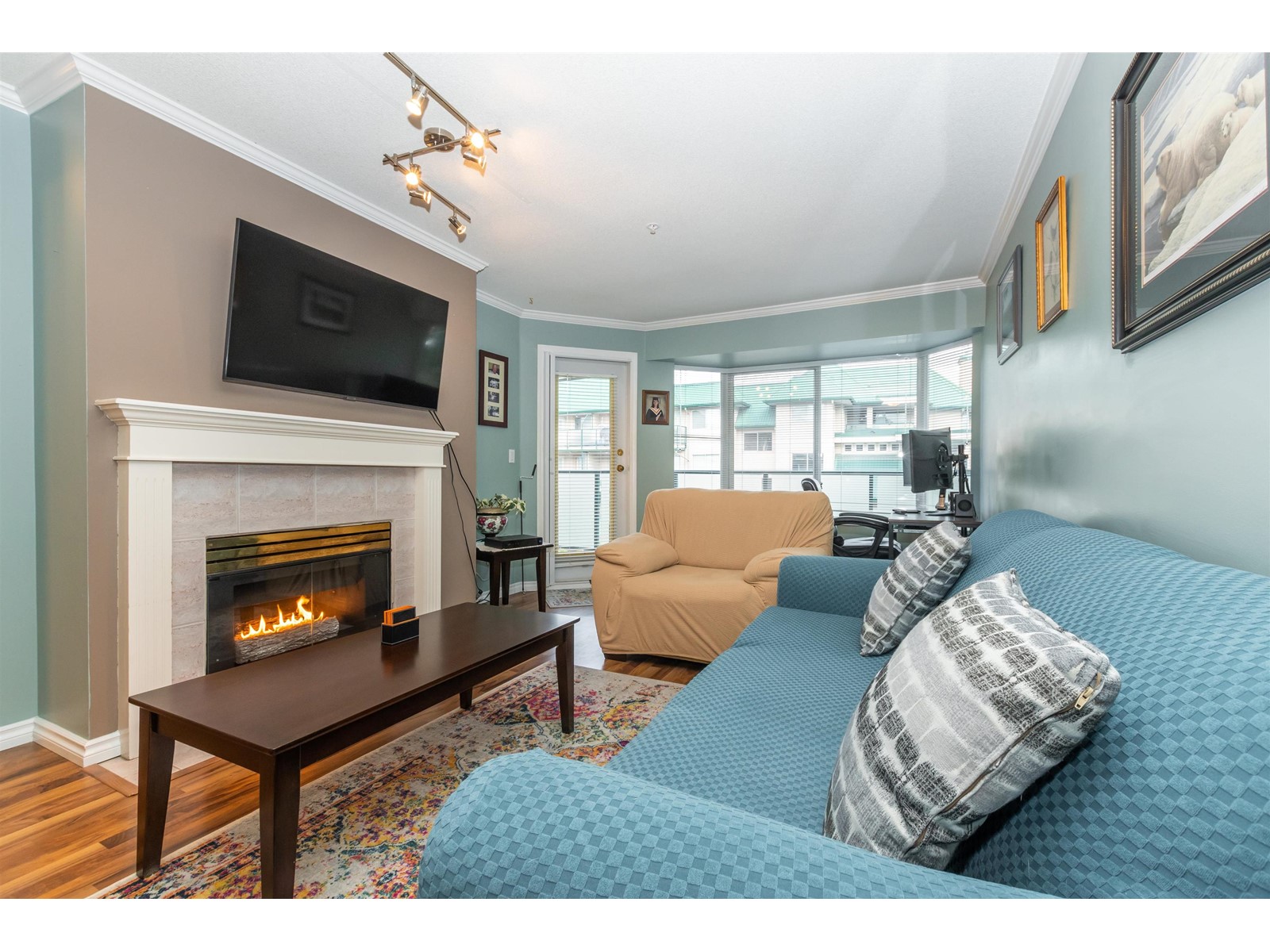307-2960 Trethewey Street, Abbotsford, BC, V2T 6P5