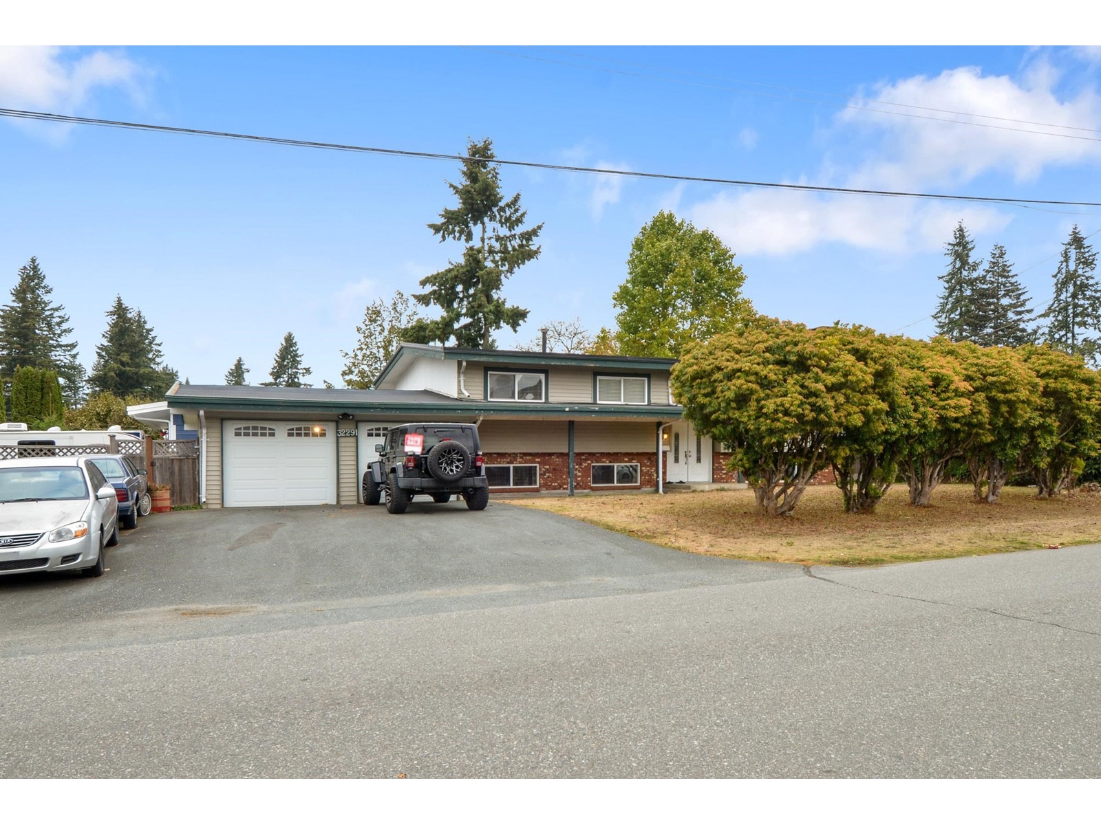 32291 Pineview Avenue, Abbotsford, BC, V2T 1R4
