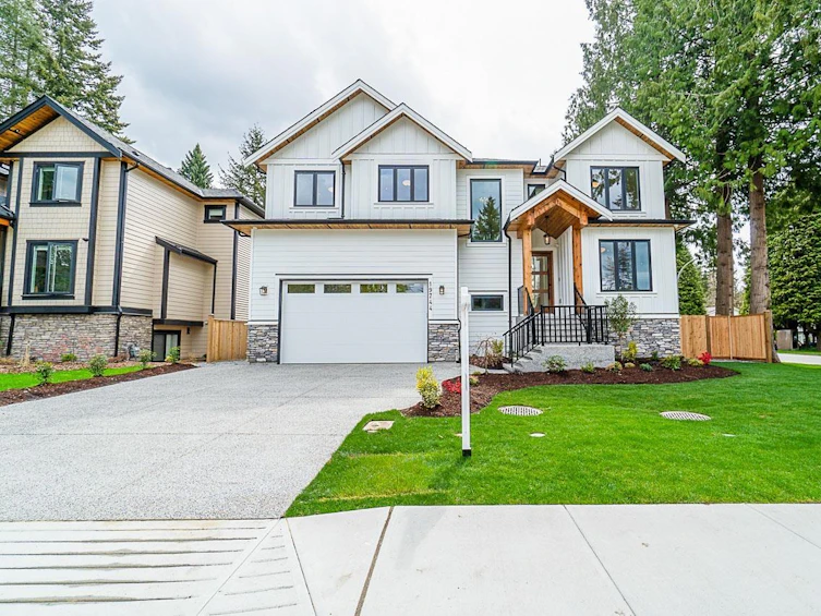 19744 46 Avenue, Langley, BC, V3A 3H2
