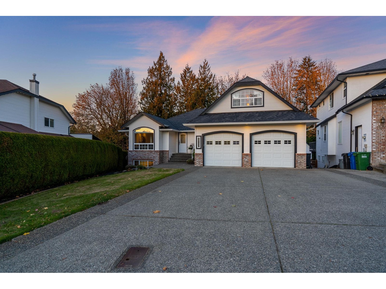 34939 Millar Crescent, Abbotsford, BC, V2S 7K5