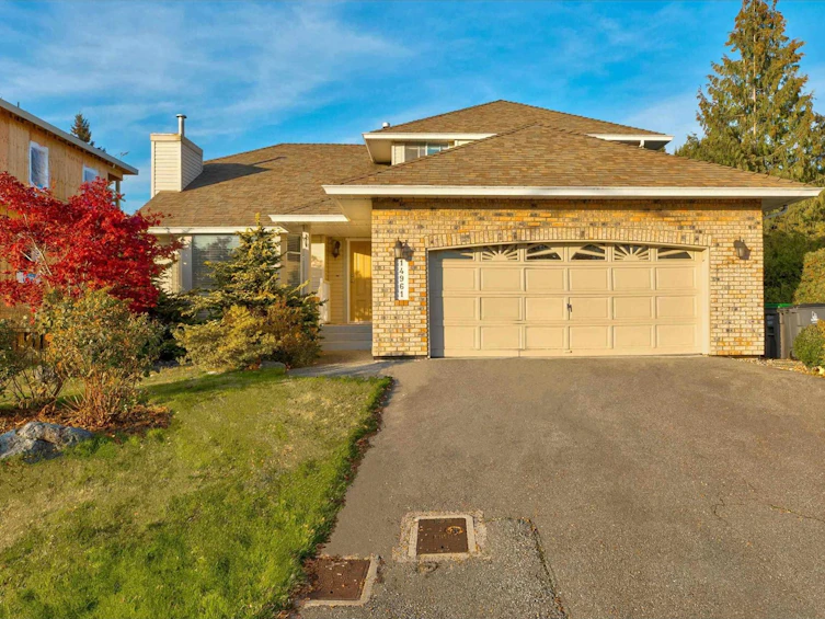 14961 86a Avenue, Surrey, BC, V3S 7E8