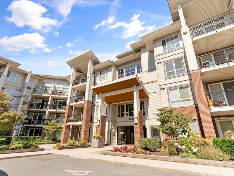 117 - 3192 Gladwin Road, Abbotsford BC V2T 6M9