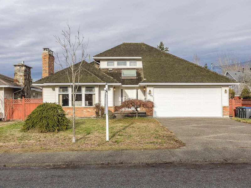 18497 58th Avenue, Surrey BC V3S 1M3