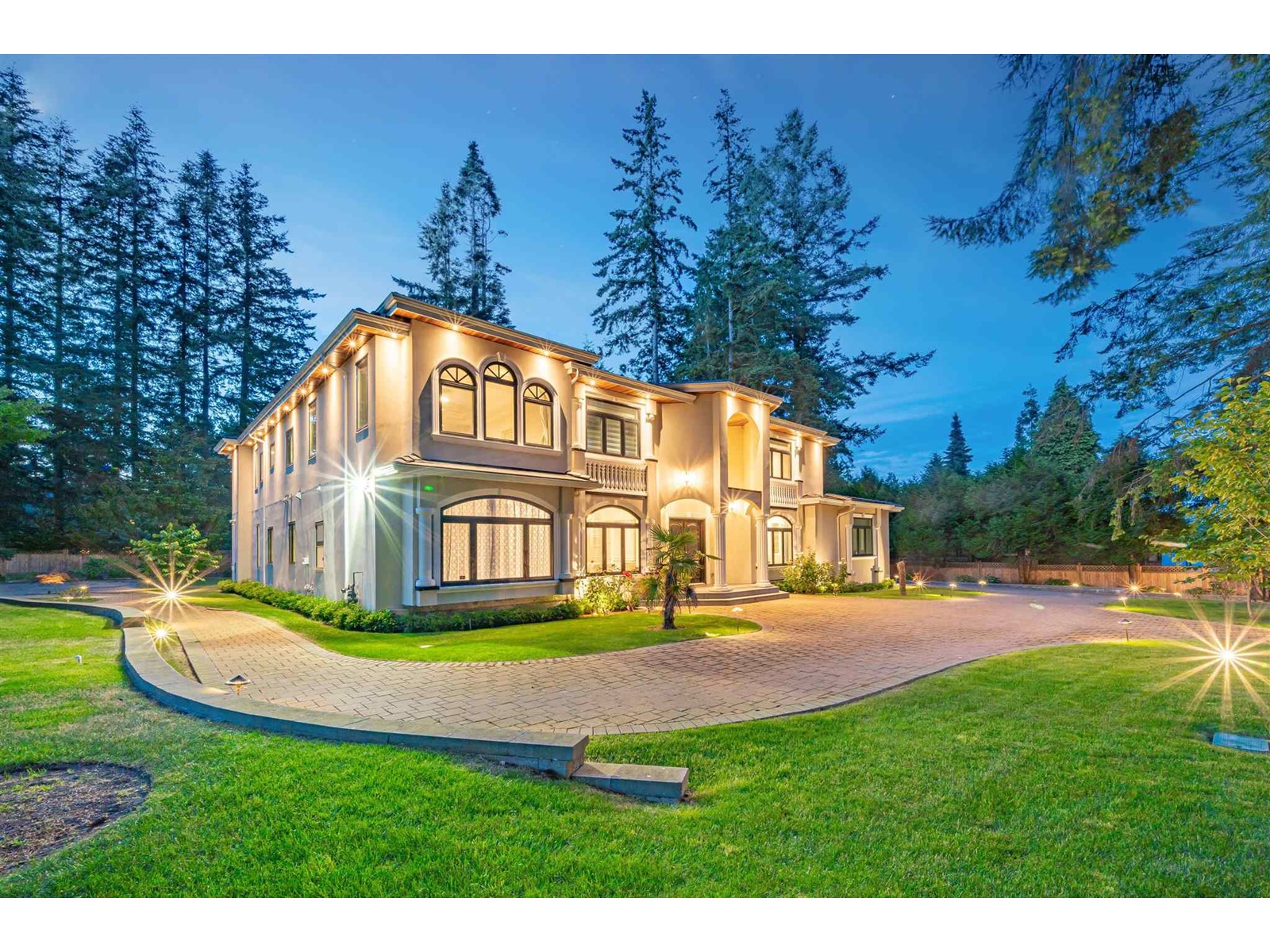 13885 18 Avenue, Surrey, BC, V4A 1W6