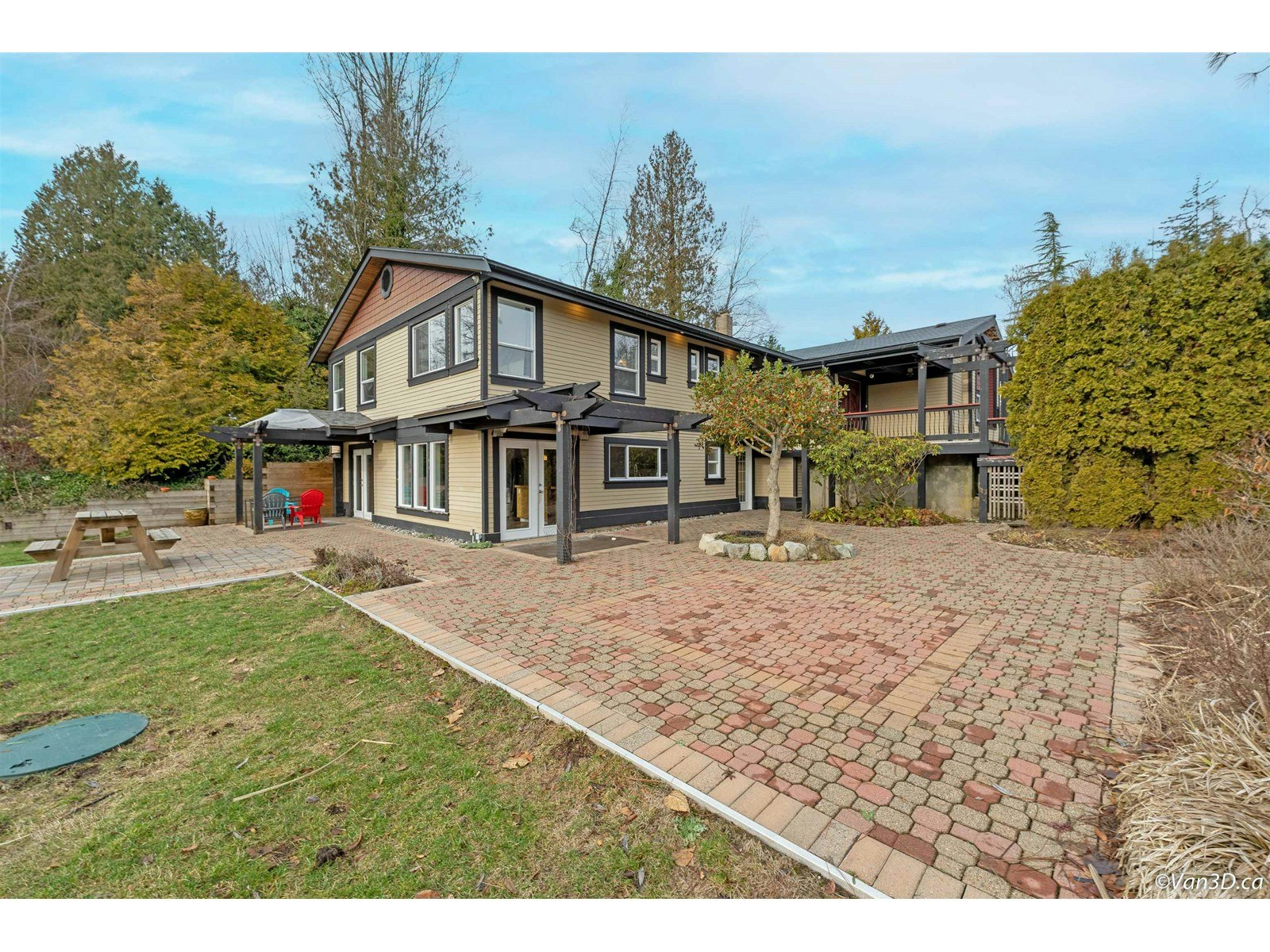 23326 16 Avenue, Langley, BC, V2Z 1K7