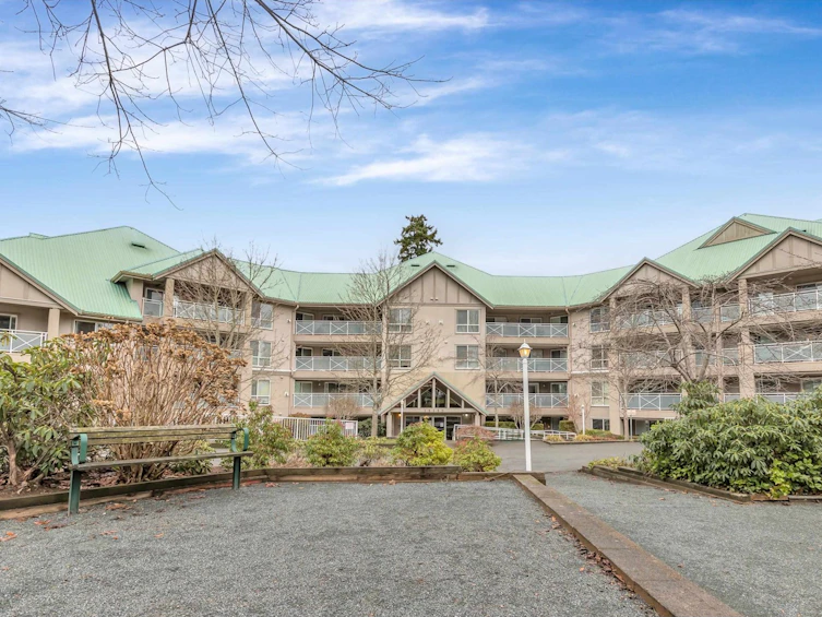 115-15150 29a Avenue, Surrey, BC, V4P 3B1