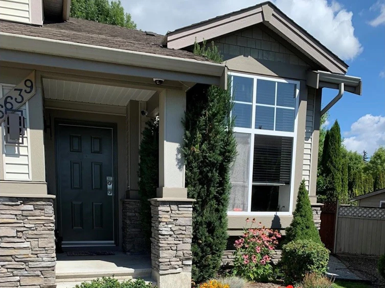 6639 207 Street, Langley, BC, V2Y 2Y5
