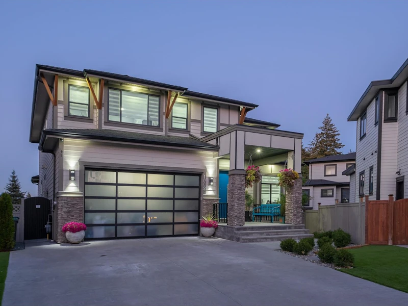 10028 174th Street, Surrey BC