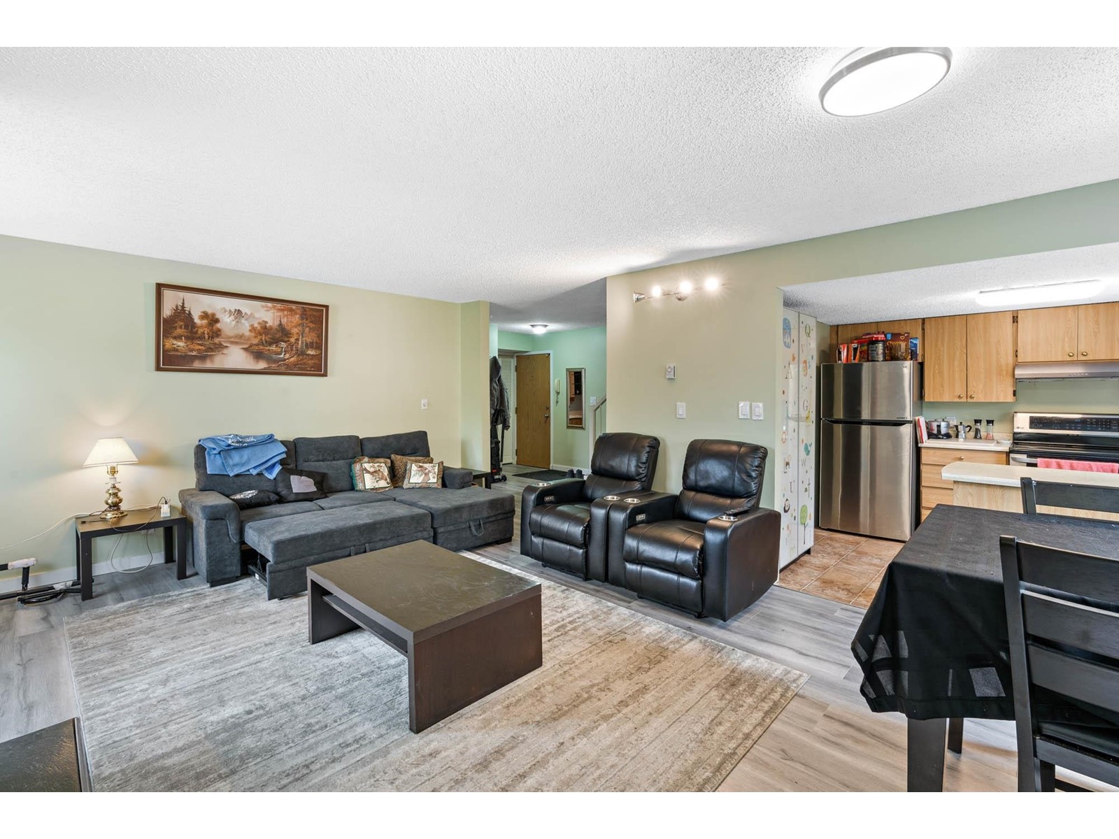 201-13316 71b Avenue, Surrey, BC, V3W 7Z4