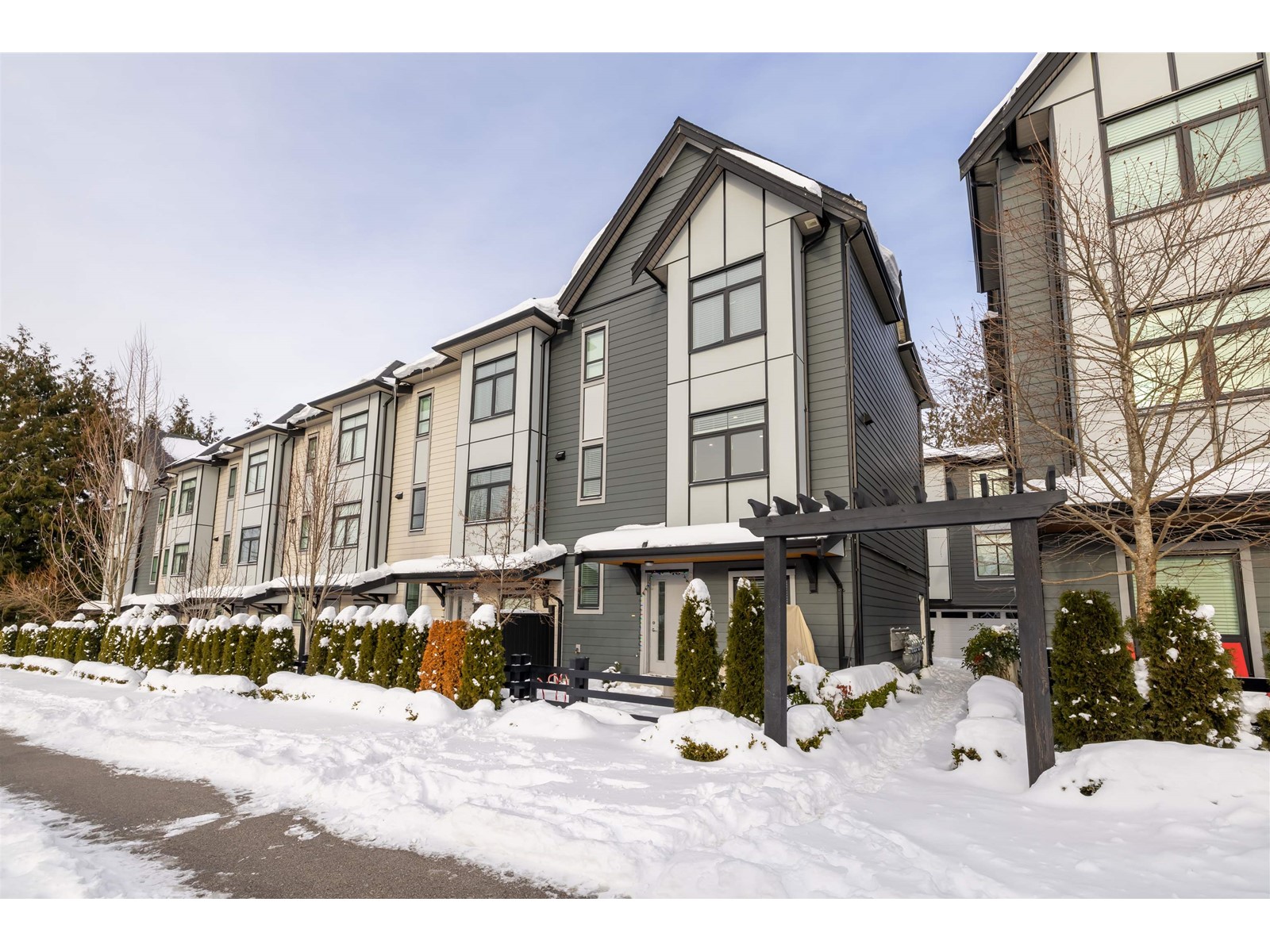 25-2427 164 Street, Surrey, BC, V3Z 0R6