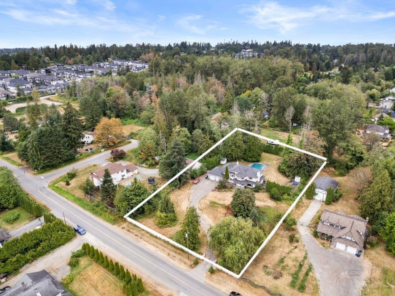 20745 68 Avenue, Langley, BC, V2Y 1R1