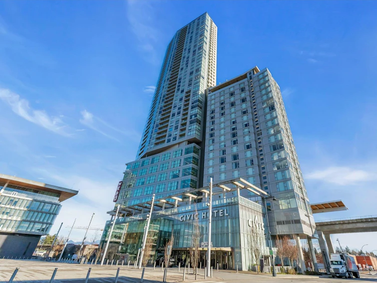 3706-13495 Central Avenue, Surrey, BC, V3T 0K2