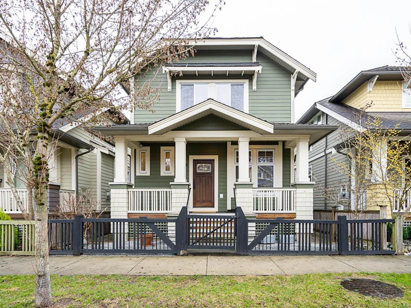 296 172nd Street, Surrey BC V3Z 9R1
