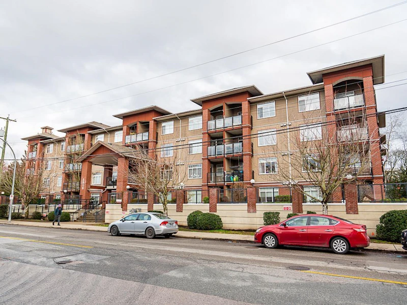 312 - 5516 198th Street, Langley BC V3A 0A6