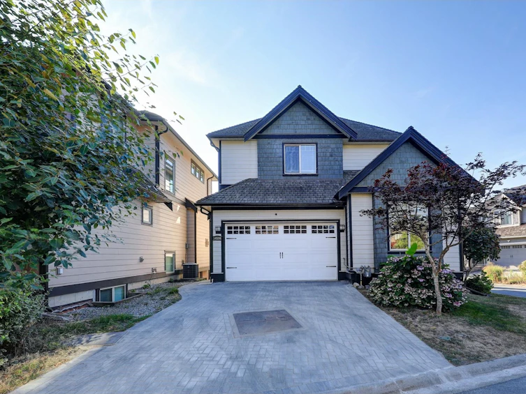 14596 36b Avenue, Surrey, BC, V4P 0E3
