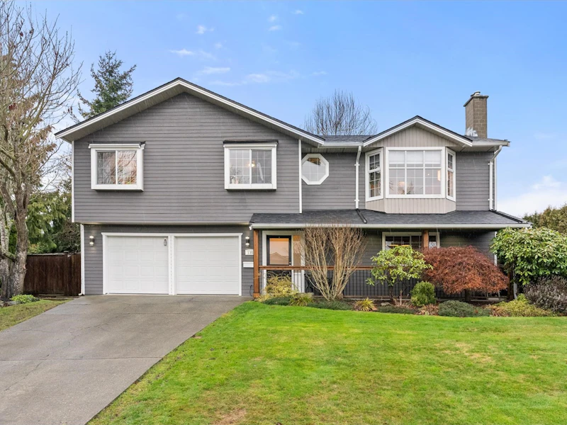 1353 160a Street, Surrey BC V4A 7T7