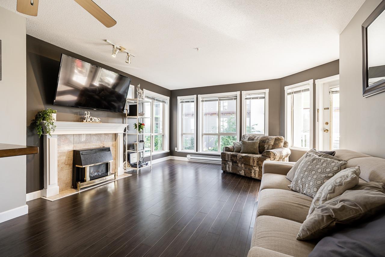 206-2575 Ware Street, Abbotsford, BC, V2S 3E2