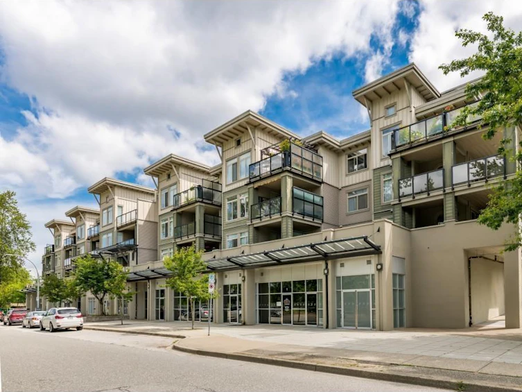 320-15380 102a Avenue, Surrey, BC, V3R 0B3