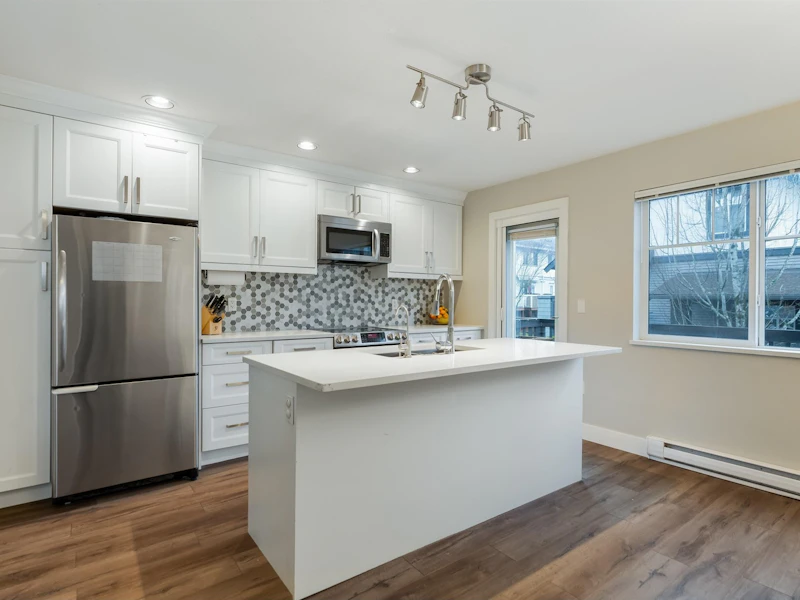 132 - 16177 83rd Avenue, Surrey BC V4N 5T3