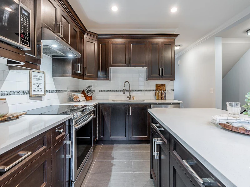 110 - 15399 Guildford Drive, Surrey BC V3R 7C6