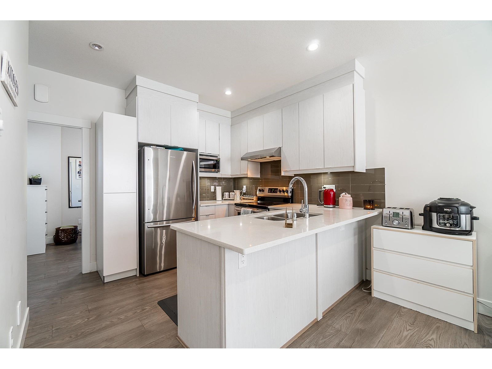 9-11267 133 Street, Surrey, BC, V3R 0E3