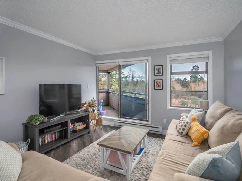 207 - 5224 204th Street, Langley BC V3A 1Z1