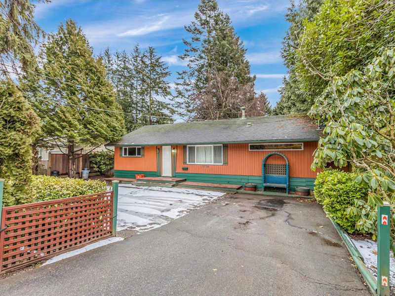 13726 North Bluff Road, Surrey BC V4B 3B9