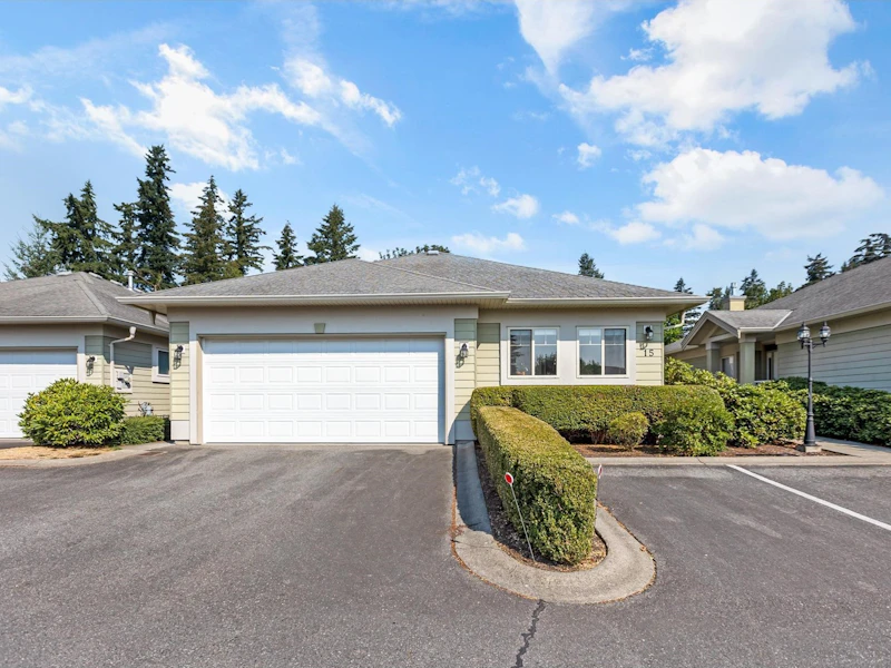 15 - 34159 Fraser Street, Abbotsford BC V2S 8P2