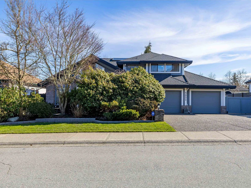 5852 190a Street, Surrey BC V3S 7M3