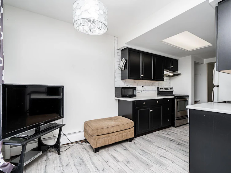 204-20420 54 Avenue, Langley, BC, V3A 6N6
