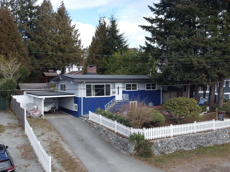 32859 10th Avenue, Mission BC V2V 2J9