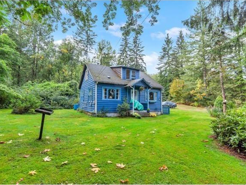 8971 Clay Street, Mission BC V4S 1E9